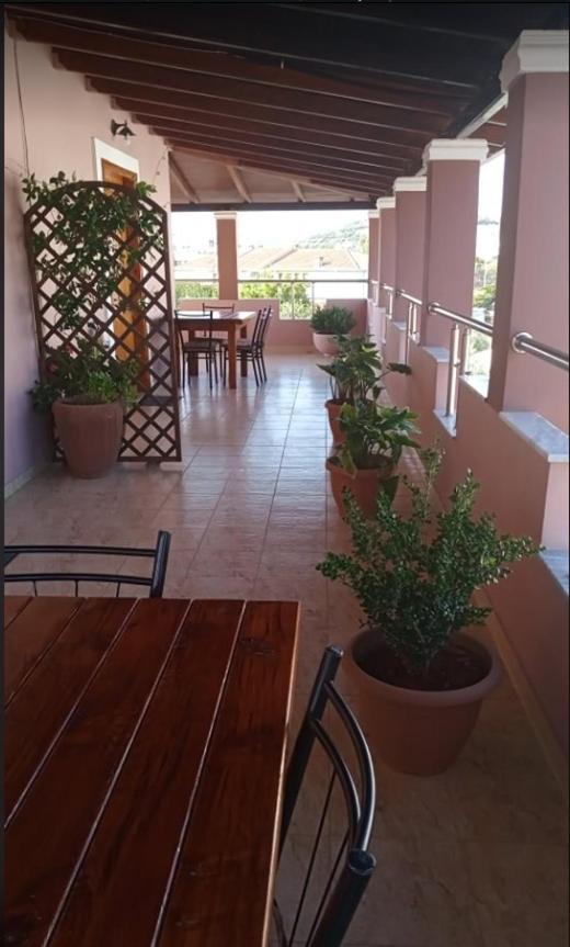 קסאמיל Victoria Apartments מראה חיצוני תמונה